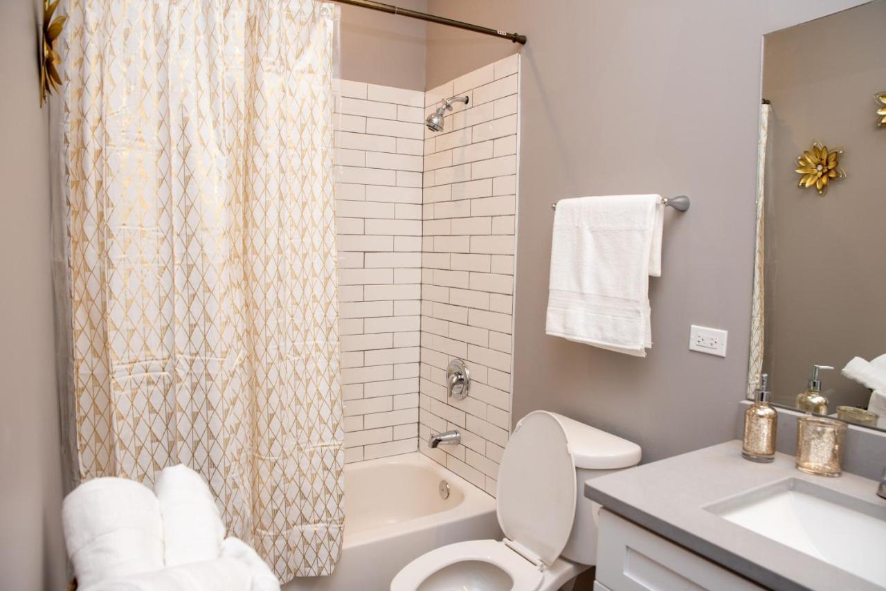 Luxurious Stay At Modern Apartment With Self Check-In Mins Frm Downtown Chicago Exterior photo