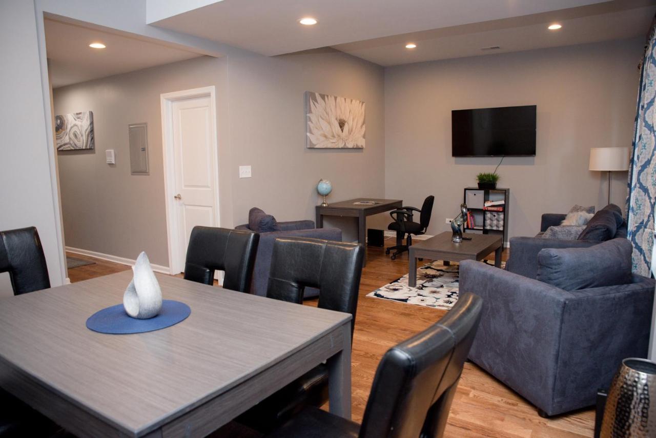 Luxurious Stay At Modern Apartment With Self Check-In Mins Frm Downtown Chicago Exterior photo